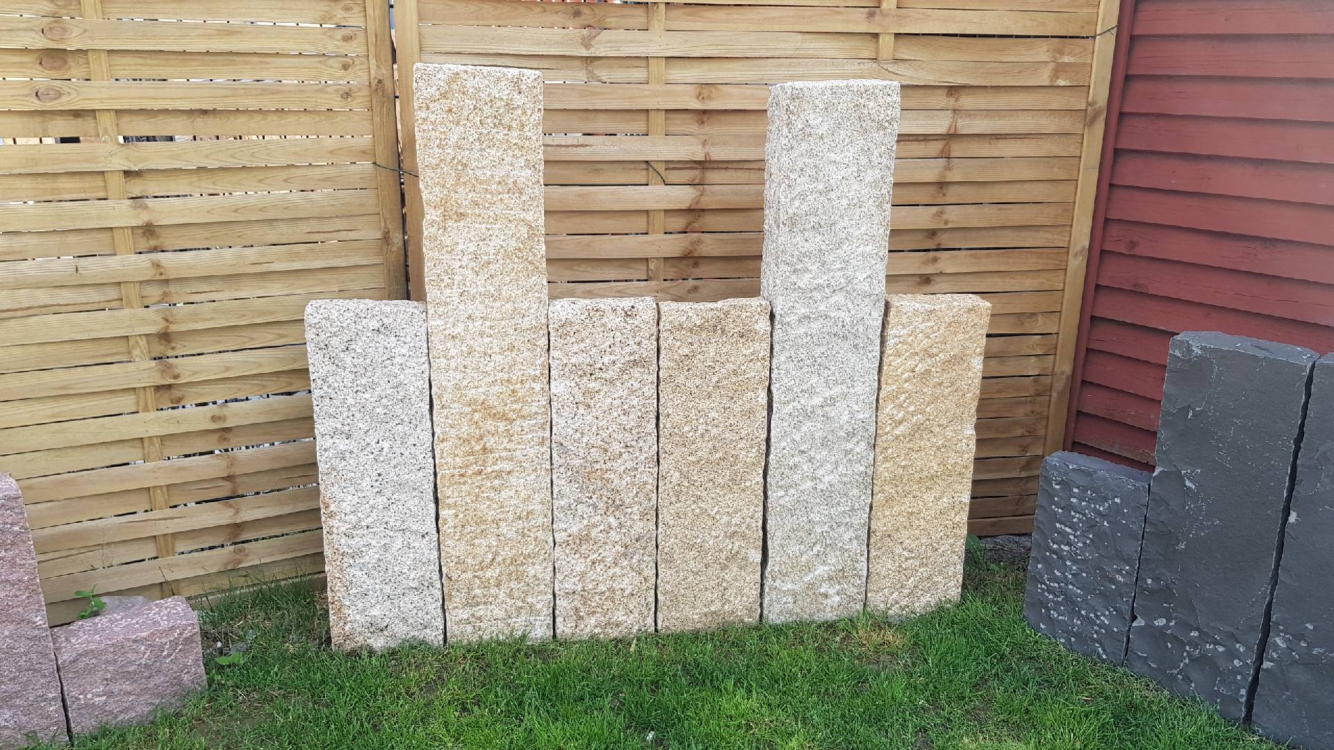 Stelen Gelb - Granit 25x10x100 cm